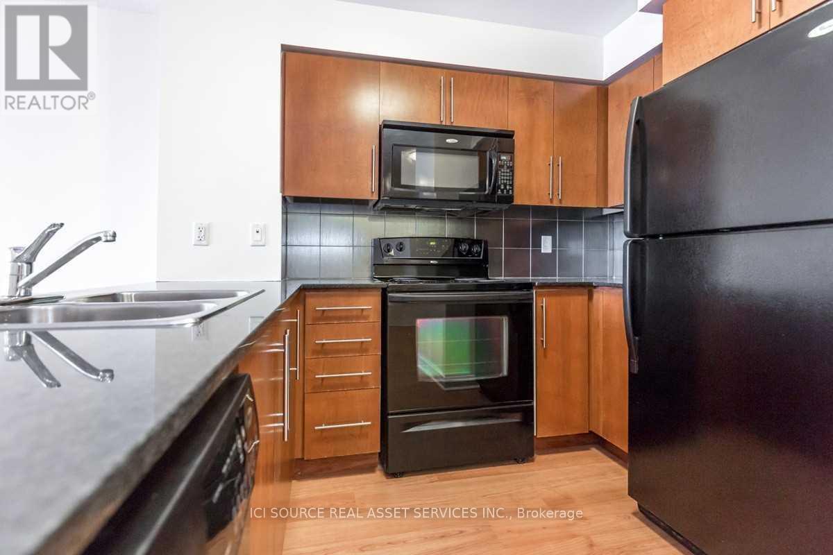 1207 - 310 Burnhamthorpe Road W, Mississauga, Ontario  L5B 4P9 - Photo 19 - W13159754