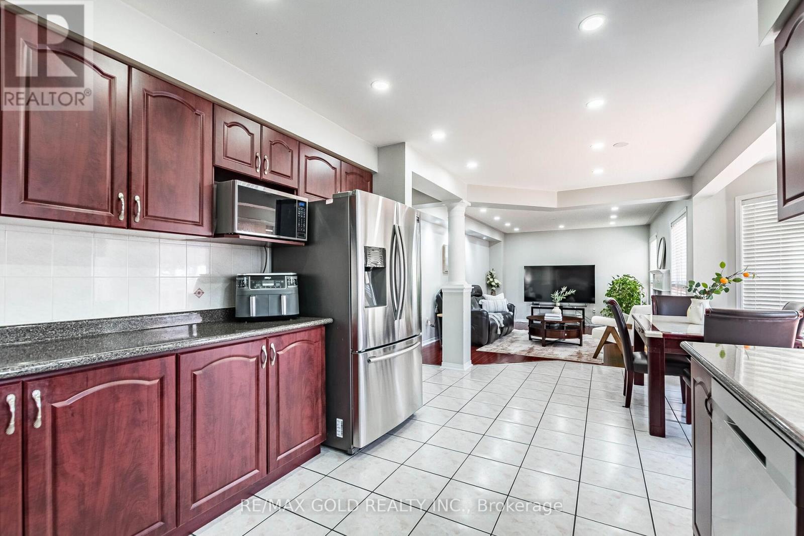 96 Brisdale Drive, Brampton, Ontario  L7A 1S5 - Photo 15 - W13159758