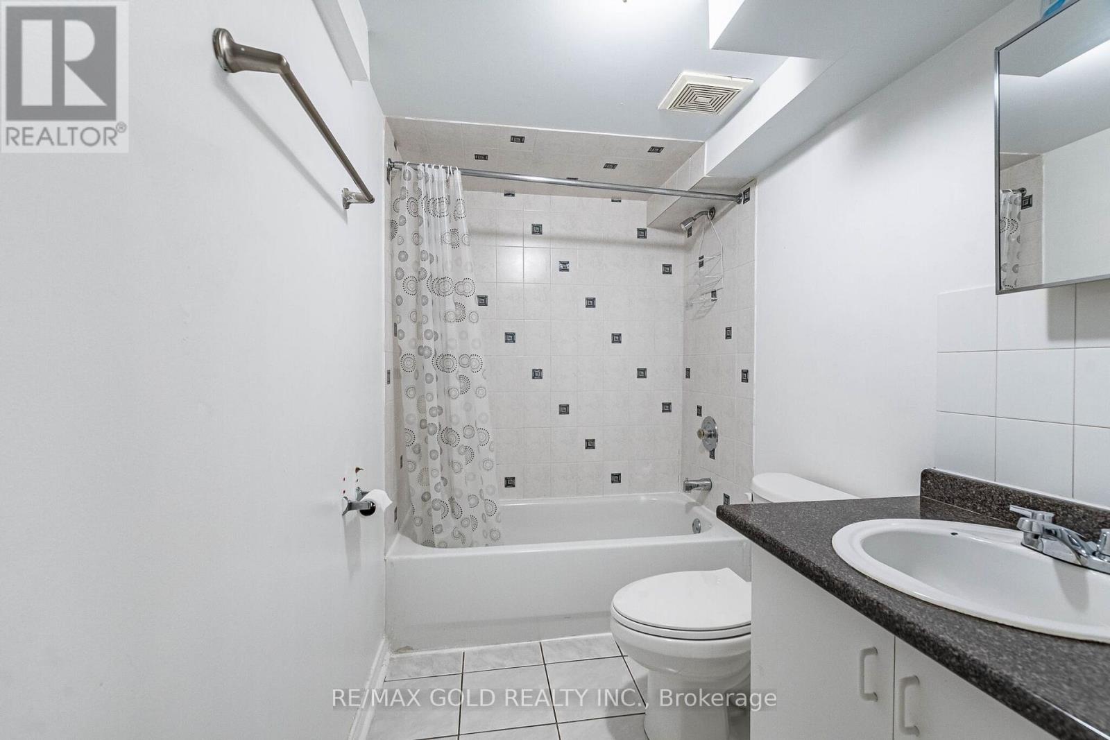 96 Brisdale Drive, Brampton, Ontario  L7A 1S5 - Photo 46 - W13159758