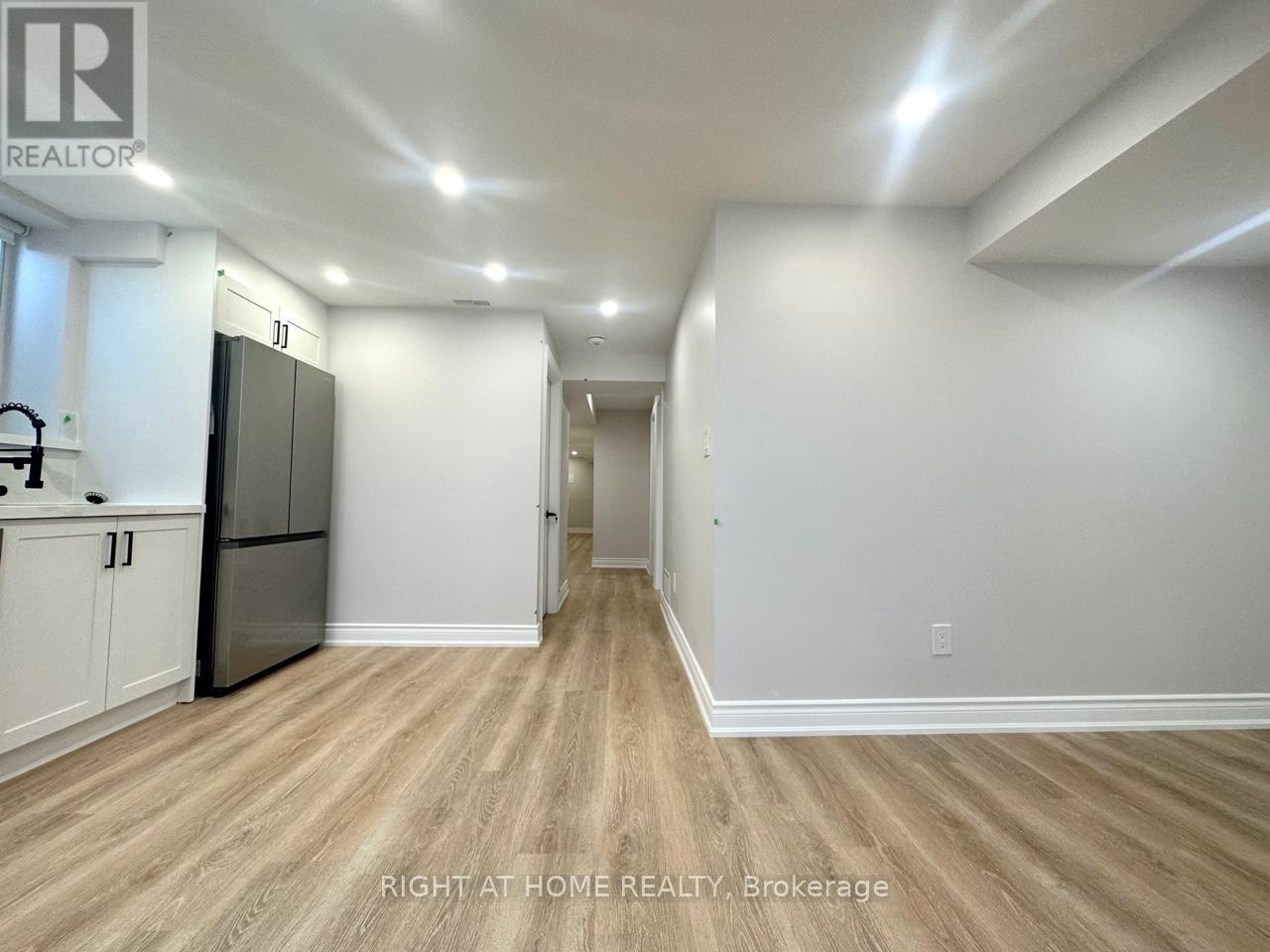 22 Gunn Avenue, Brantford, Ontario  N3T 0V3 - Photo 5 - X13159702