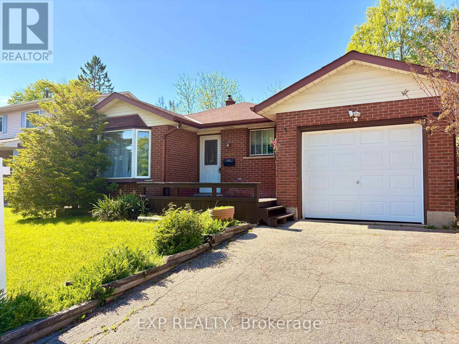 146 Bechtel Drive, Kitchener, Ontario  N2P 1S3 - Photo 3 - X13159710