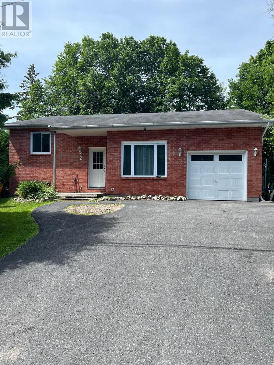 2 CARIBOU AVENUE, Ottawa, Ontario