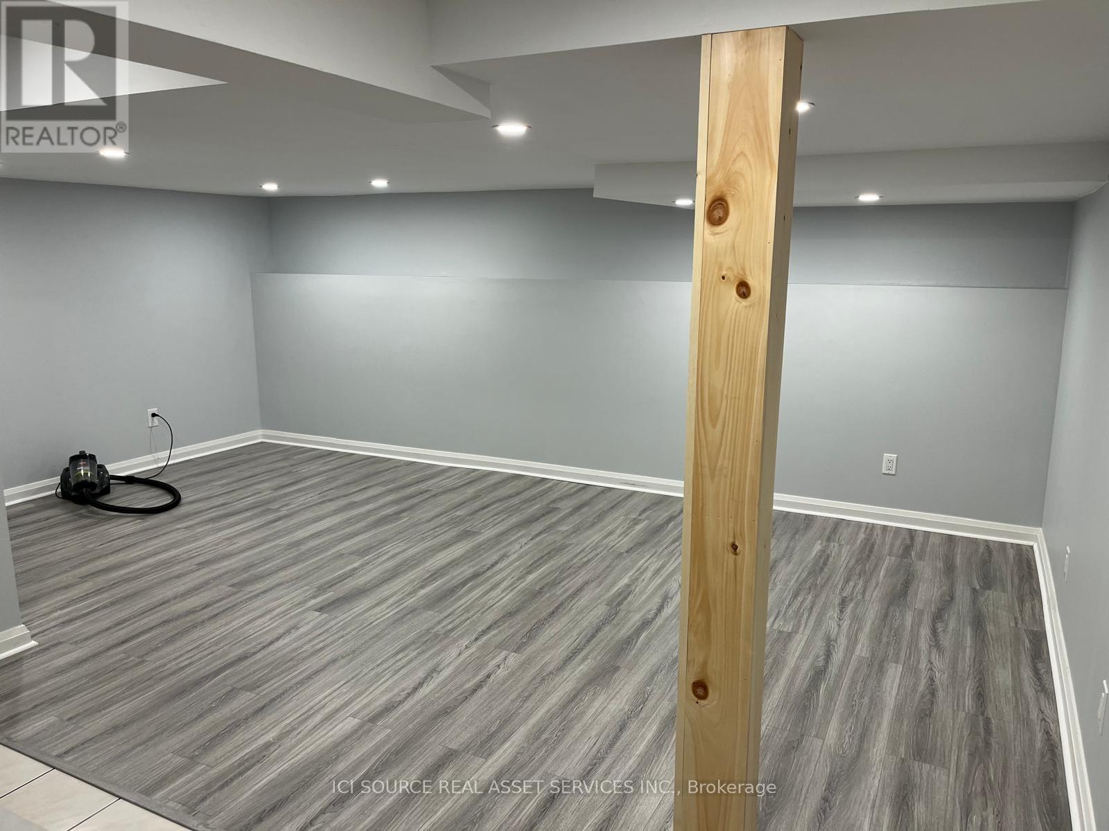 2 Caribou Avenue, Ottawa, Ontario  K2S 1M5 - Photo 18 - X13159766