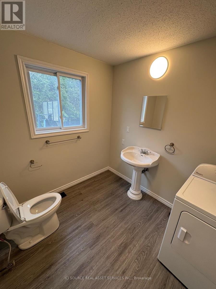 2 Caribou Avenue, Ottawa, Ontario  K2S 1M5 - Photo 9 - X13159766