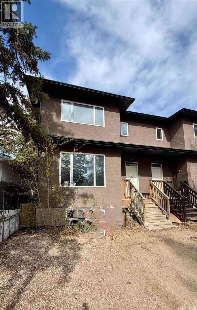 419 S Avenue S, Saskatoon, Saskatchewan  S7M 3A3 - Photo 2 - SK036551