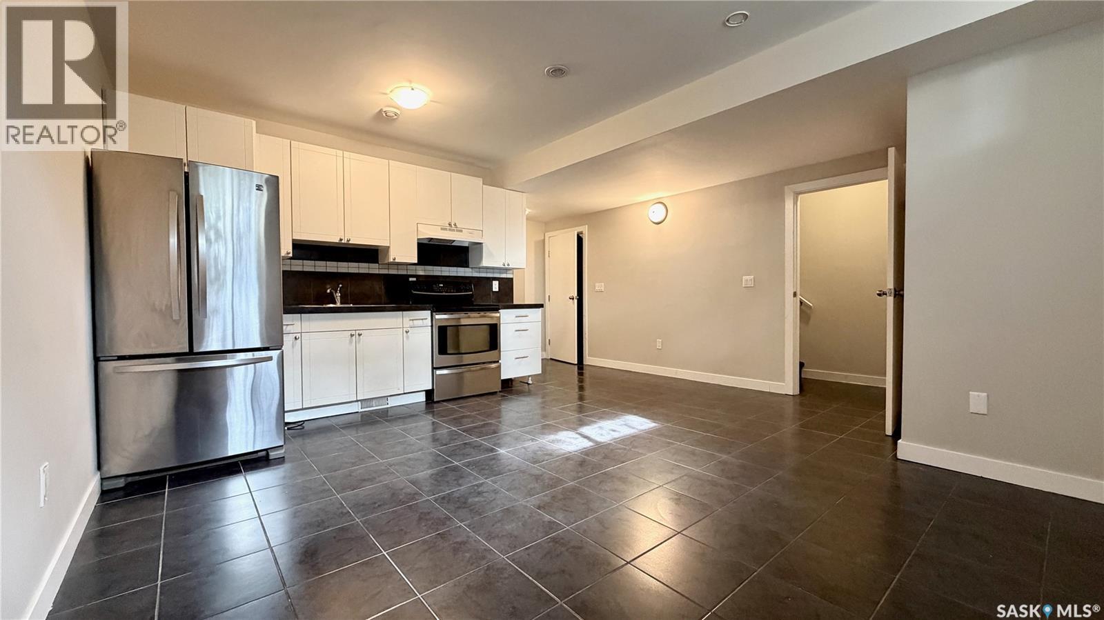 419 S Avenue S, Saskatoon, Saskatchewan  S7M 3A3 - Photo 22 - SK036551