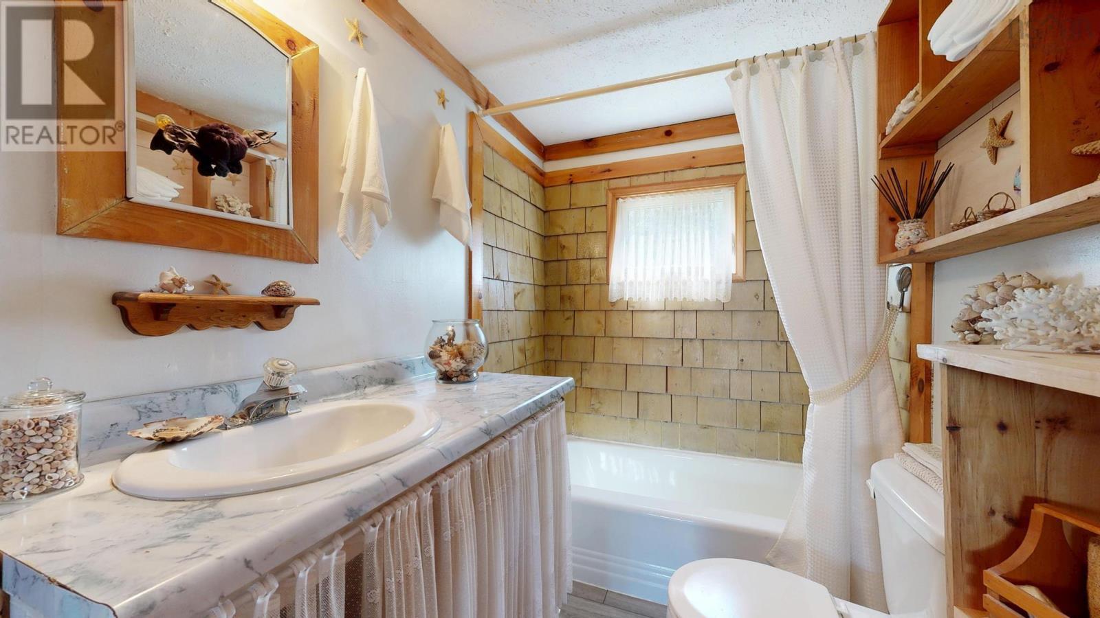 545 12 Highway, Chester Basin, Nova Scotia  B0J 1K0 - Photo 23 - 202611070