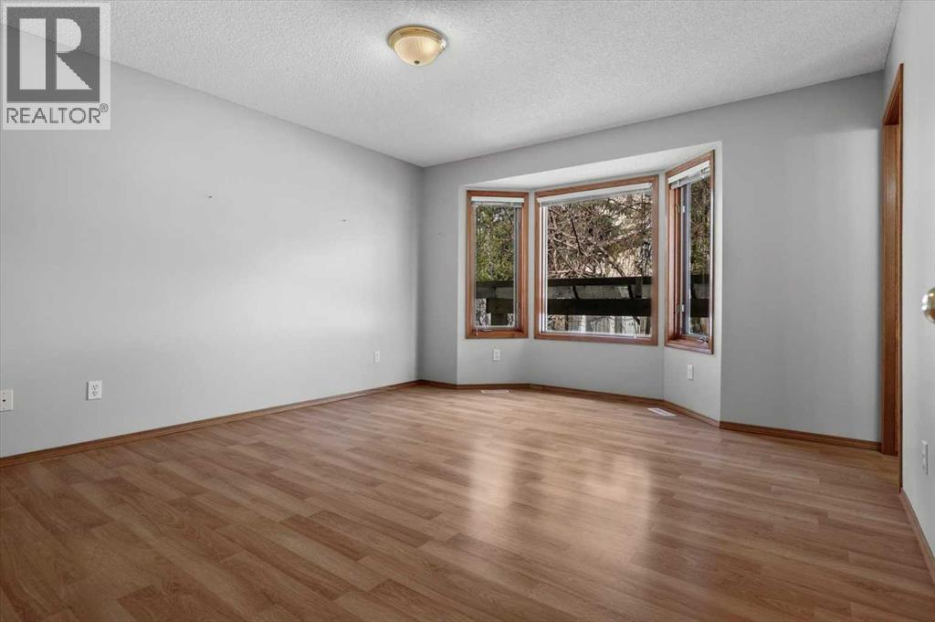 100 Macewan Park Manor NW, Calgary, Alberta  T3K 4G6 - Photo 18 - A2312914