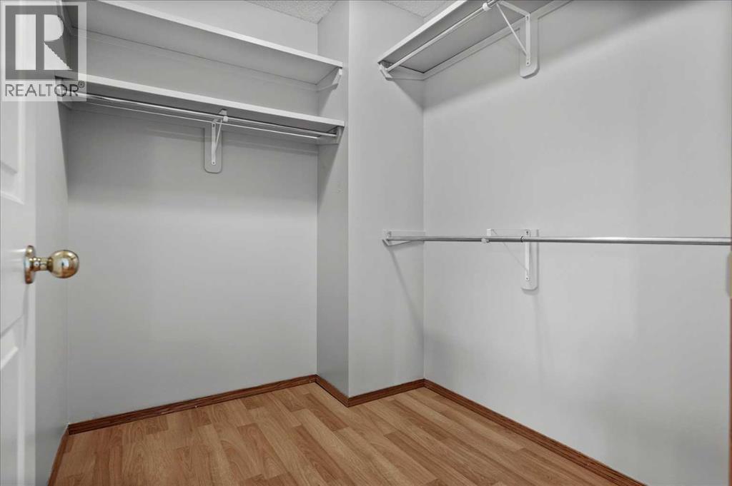 100 Macewan Park Manor NW, Calgary, Alberta  T3K 4G6 - Photo 21 - A2312914