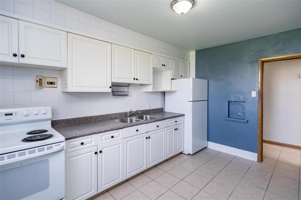 755 Luxton Place, Winnipeg, Manitoba  R2X 1N2 - Photo 21 - 202611380