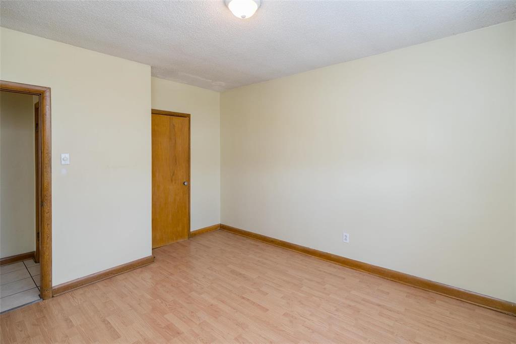 755 Luxton Place, Winnipeg, Manitoba  R2X 1N2 - Photo 3 - 202611380