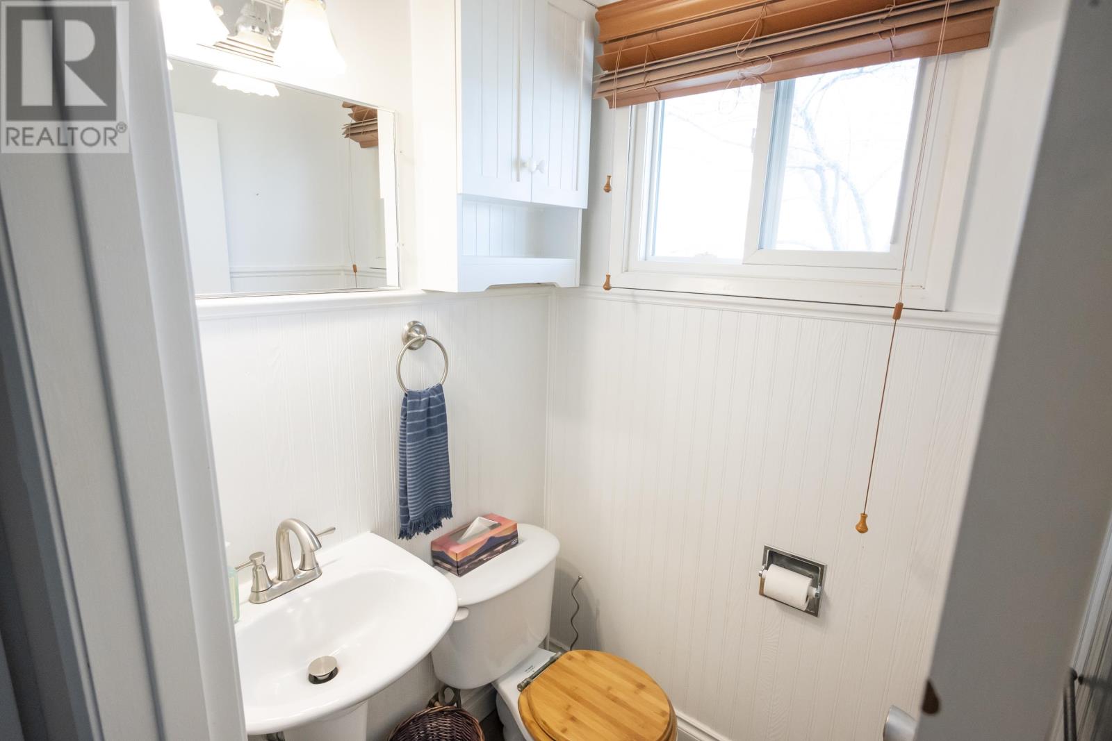 619 Cherrydale Place, Thunder Bay, Ontario  P7E 3L8 - Photo 31 - TB2601127