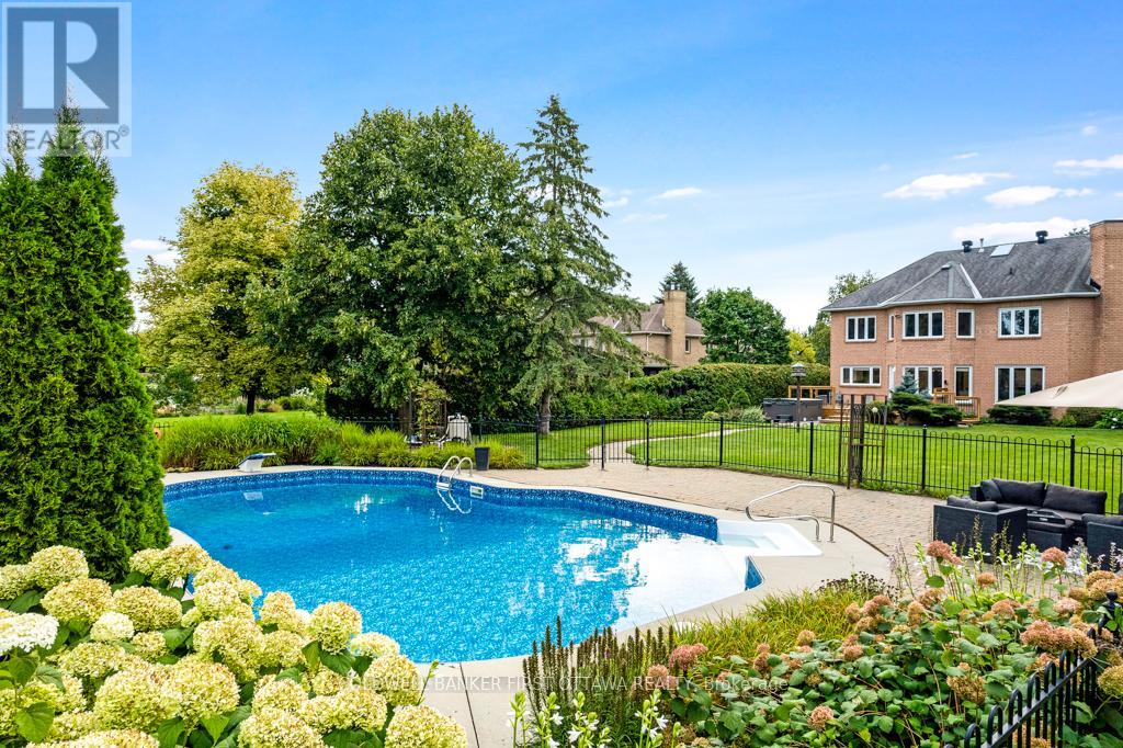 5525 Pettapiece Crescent, Ottawa, Ontario  K4M 1C6 - Photo 40 - X13159806