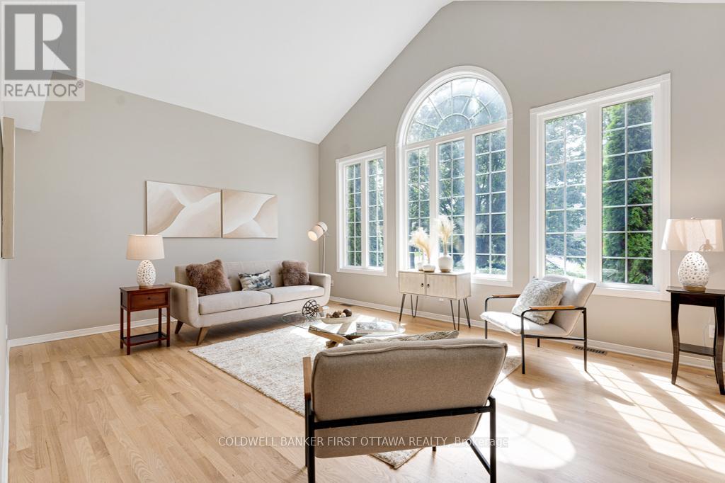 5525 Pettapiece Crescent, Ottawa, Ontario  K4M 1C6 - Photo 8 - X13159806