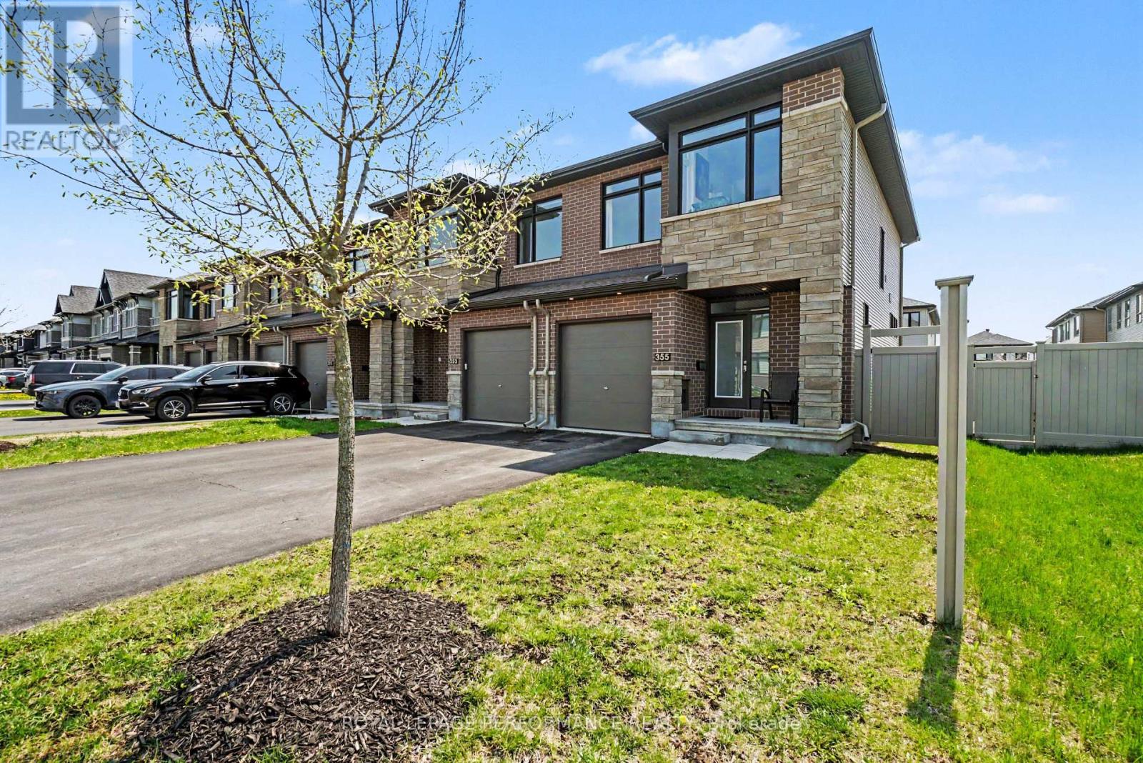 355 Cornice Street, Ottawa, Ontario  K1W 0P8 - Photo 2 - X13159826