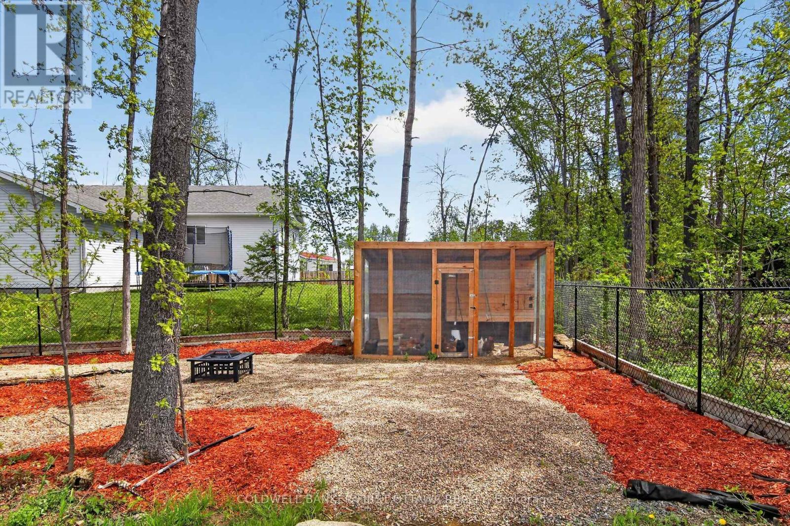 207 Owen Lucas Street, Mcnab/braeside, Ontario  K7S 3G8 - Photo 45 - X13159828