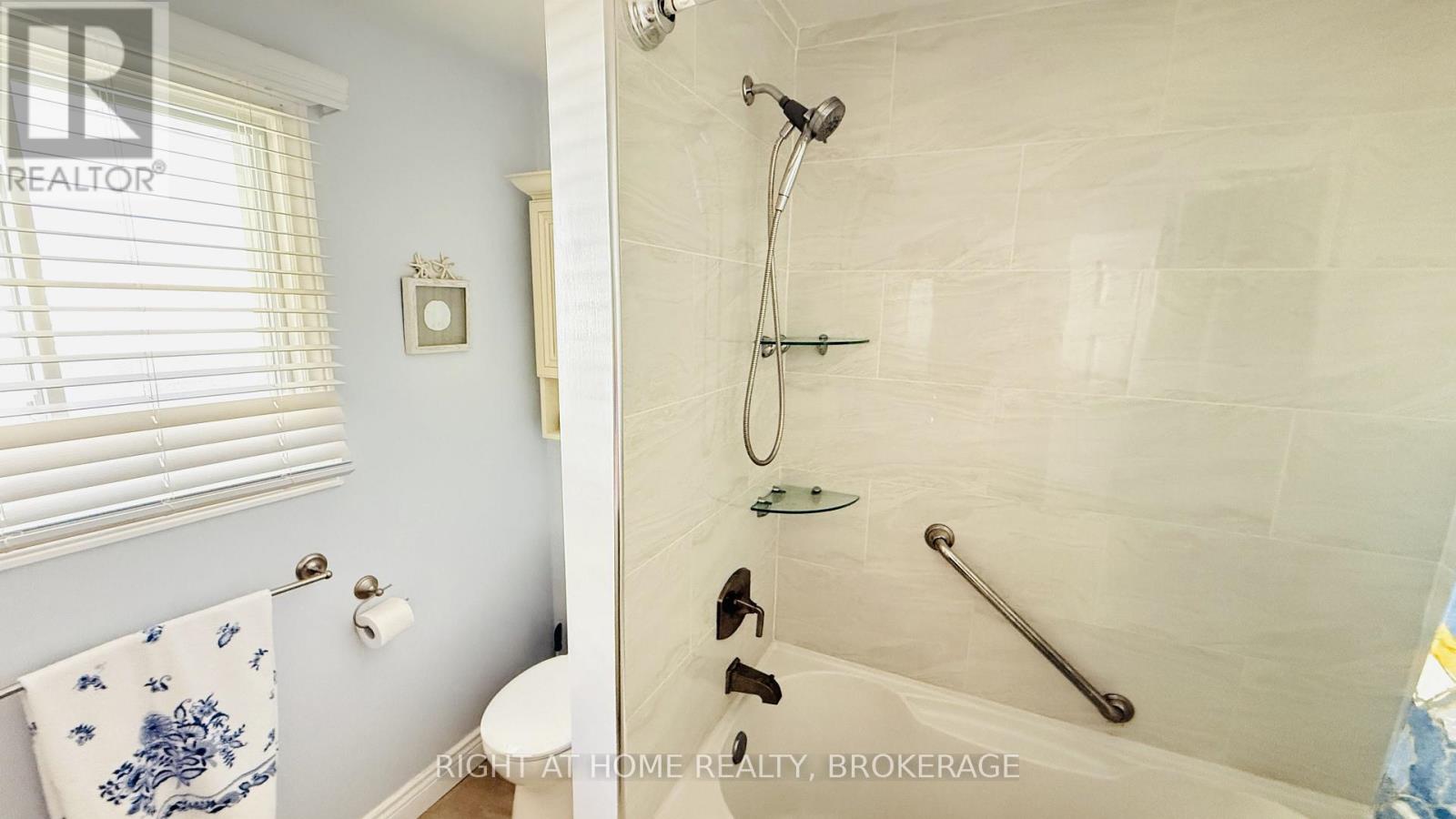 94 Wellington Street, Welland, Ontario  L3B 1B1 - Photo 12 - X13159818