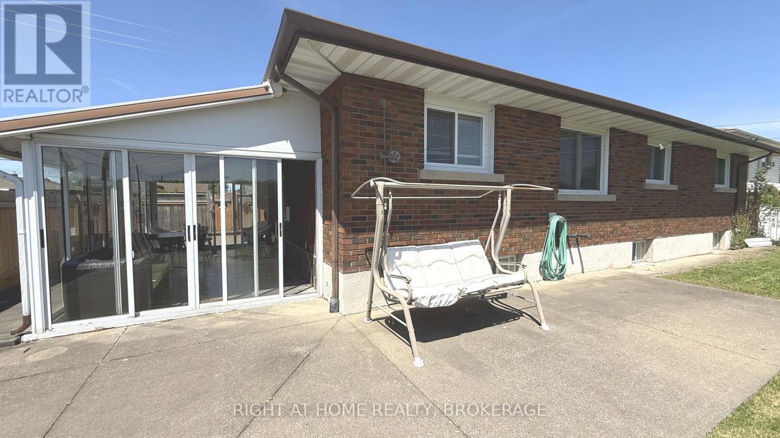 94 Wellington Street, Welland, Ontario  L3B 1B1 - Photo 18 - X13159818