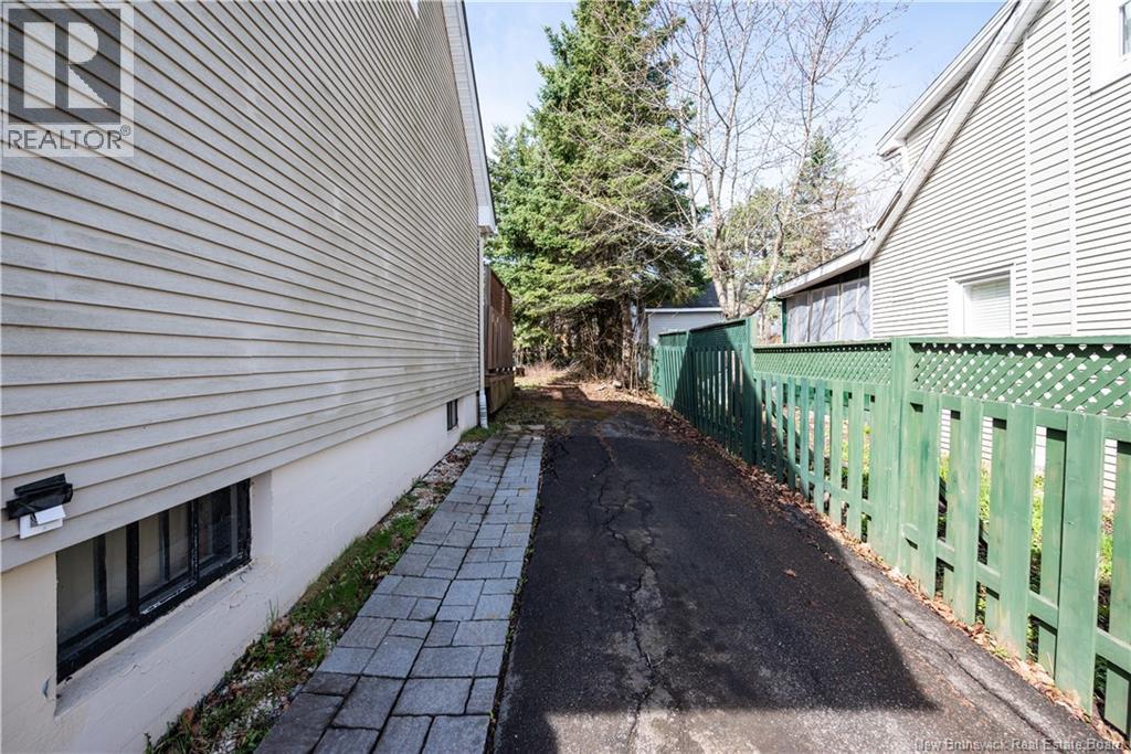 190 Maple Street, Moncton, New Brunswick  E1C 6A4 - Photo 27 - NB138062
