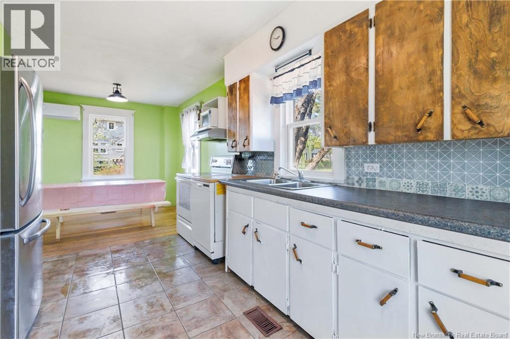 61 Smith, Salisbury, New Brunswick  E4J 2R9 - Photo 13 - NB140053