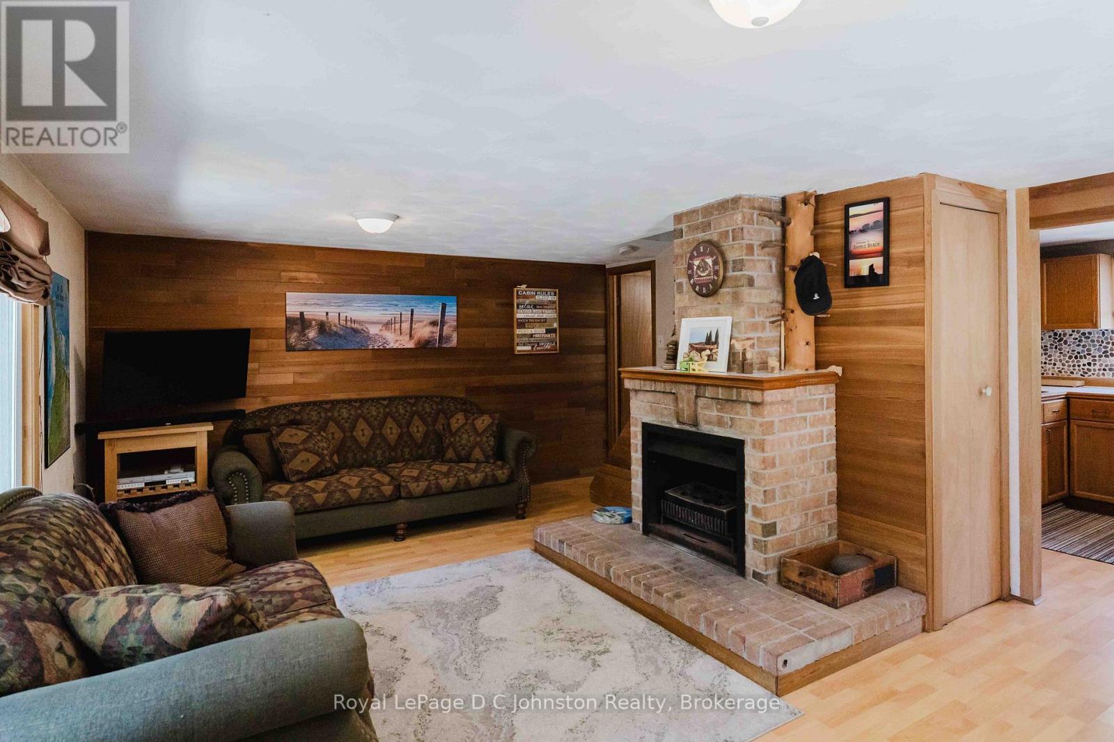 102 Thompson Avenue, Native Leased Lands, Ontario N0H 2G0 - Photo 16 - X13159804
