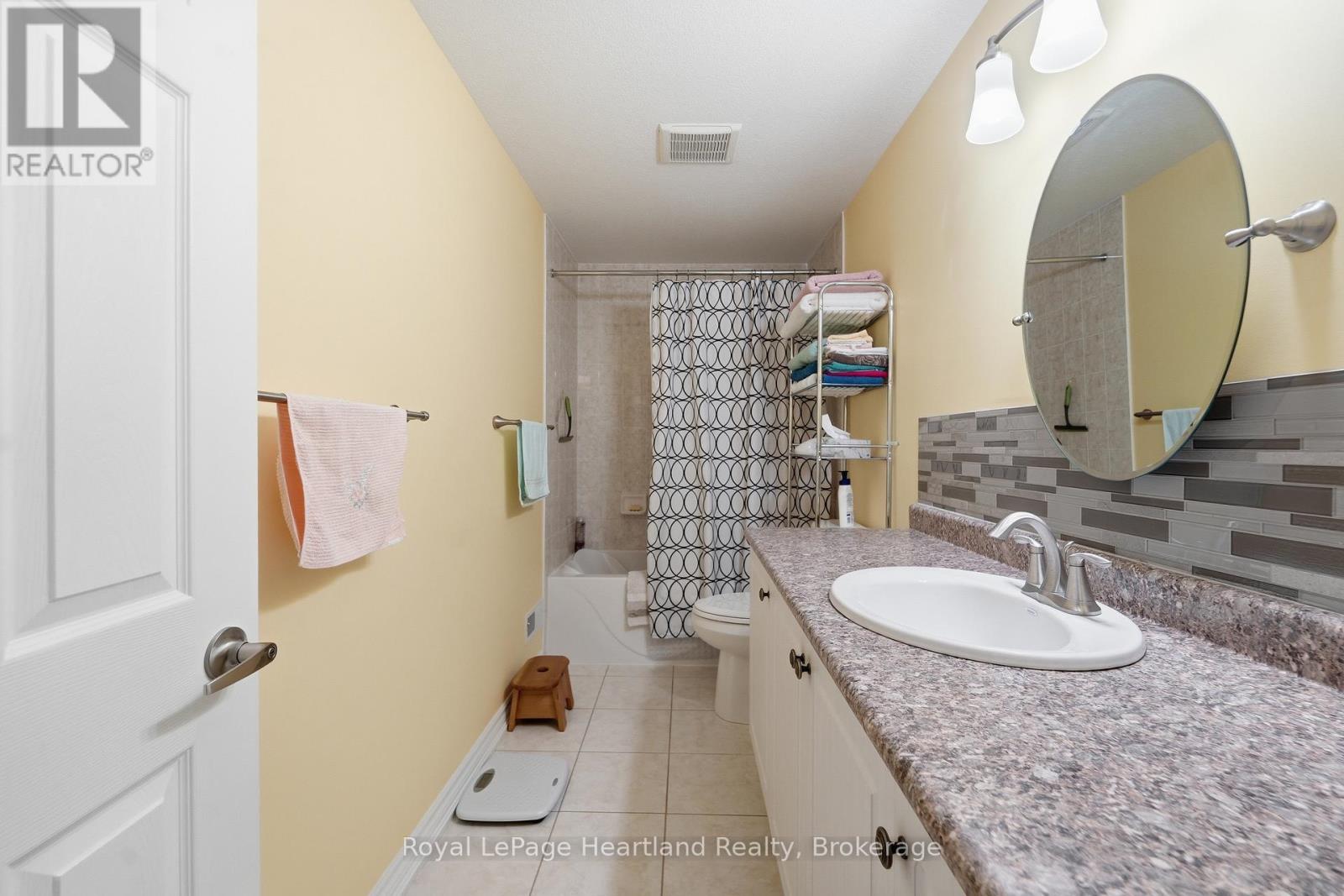 36 Stornoway Crescent, Huron East, Ontario  N0K 1W0 - Photo 24 - X13159816