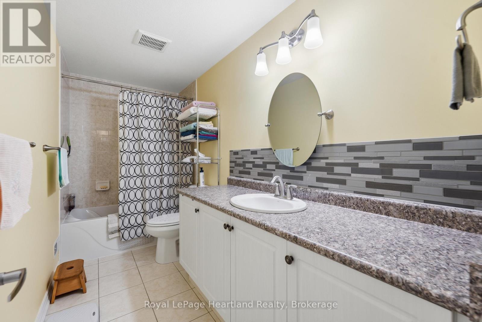 36 Stornoway Crescent, Huron East, Ontario  N0K 1W0 - Photo 25 - X13159816