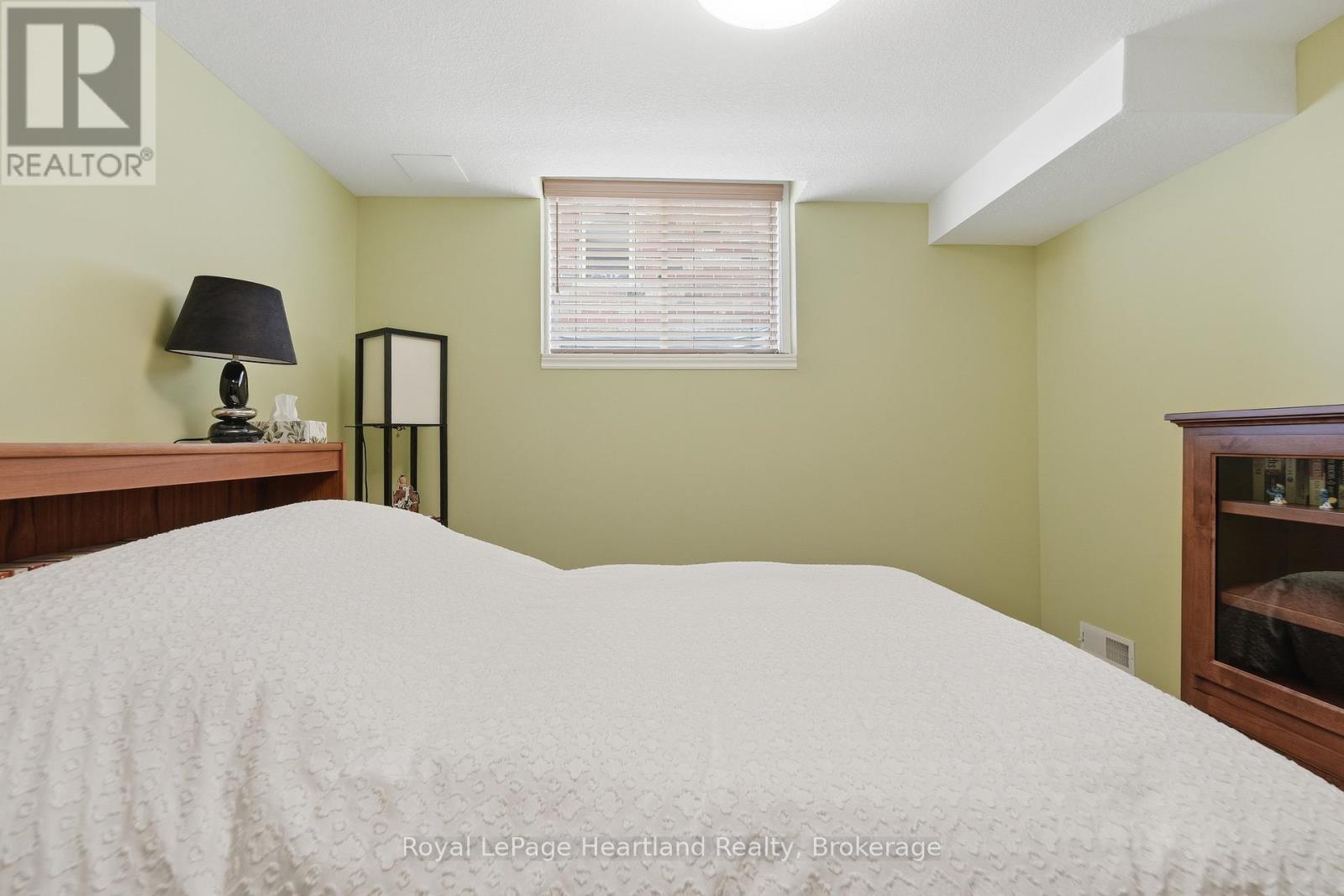 36 Stornoway Crescent, Huron East, Ontario  N0K 1W0 - Photo 27 - X13159816