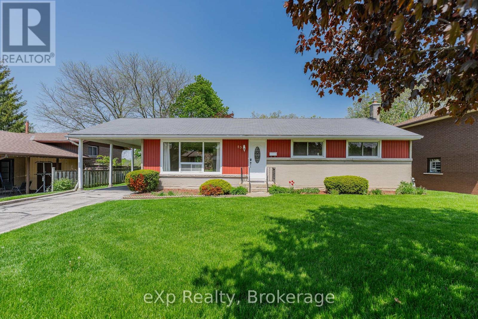 53 WOODLAND DRIVE, Cambridge, Ontario
