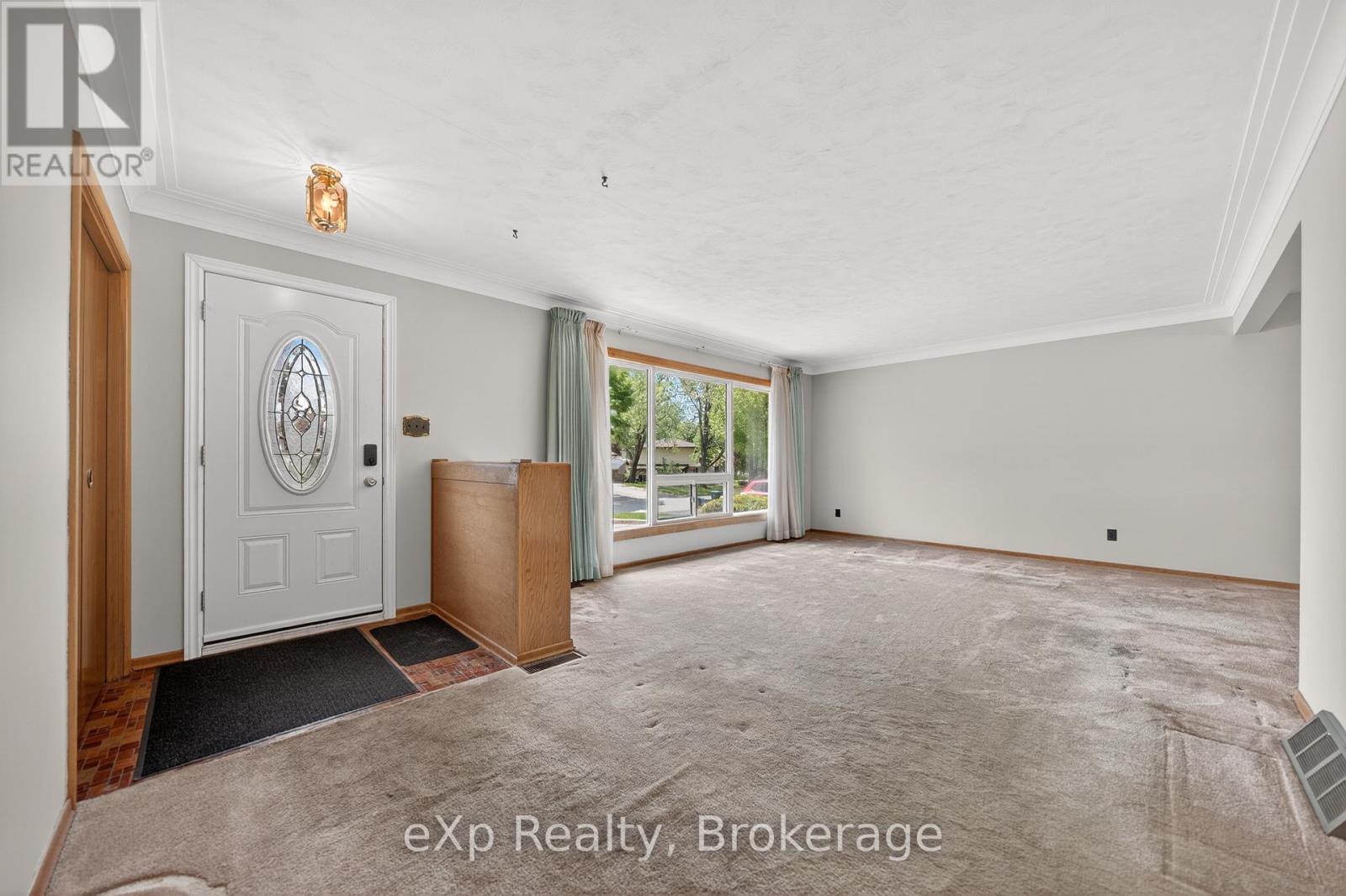 53 Woodland Drive, Cambridge, Ontario  N1R 2X7 - Photo 7 - X13159854