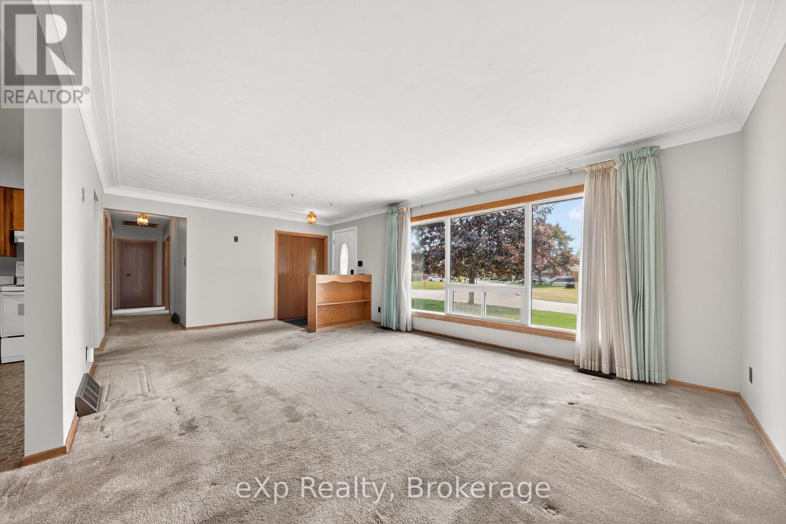 53 Woodland Drive, Cambridge, Ontario  N1R 2X7 - Photo 9 - X13159854