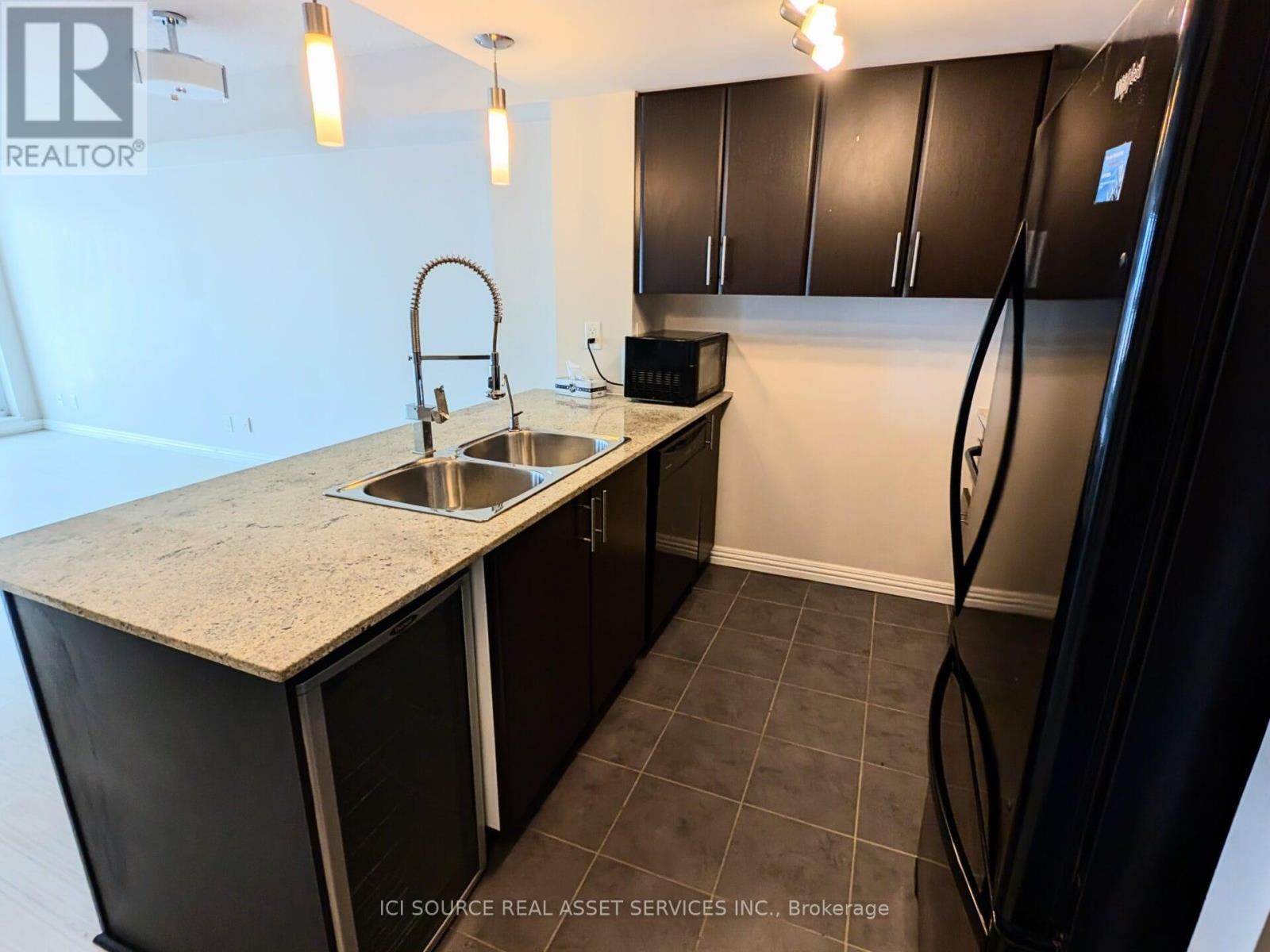 1803 - 190 Borough Drive, Toronto, Ontario  M1P 0B6 - Photo 4 - E13159790