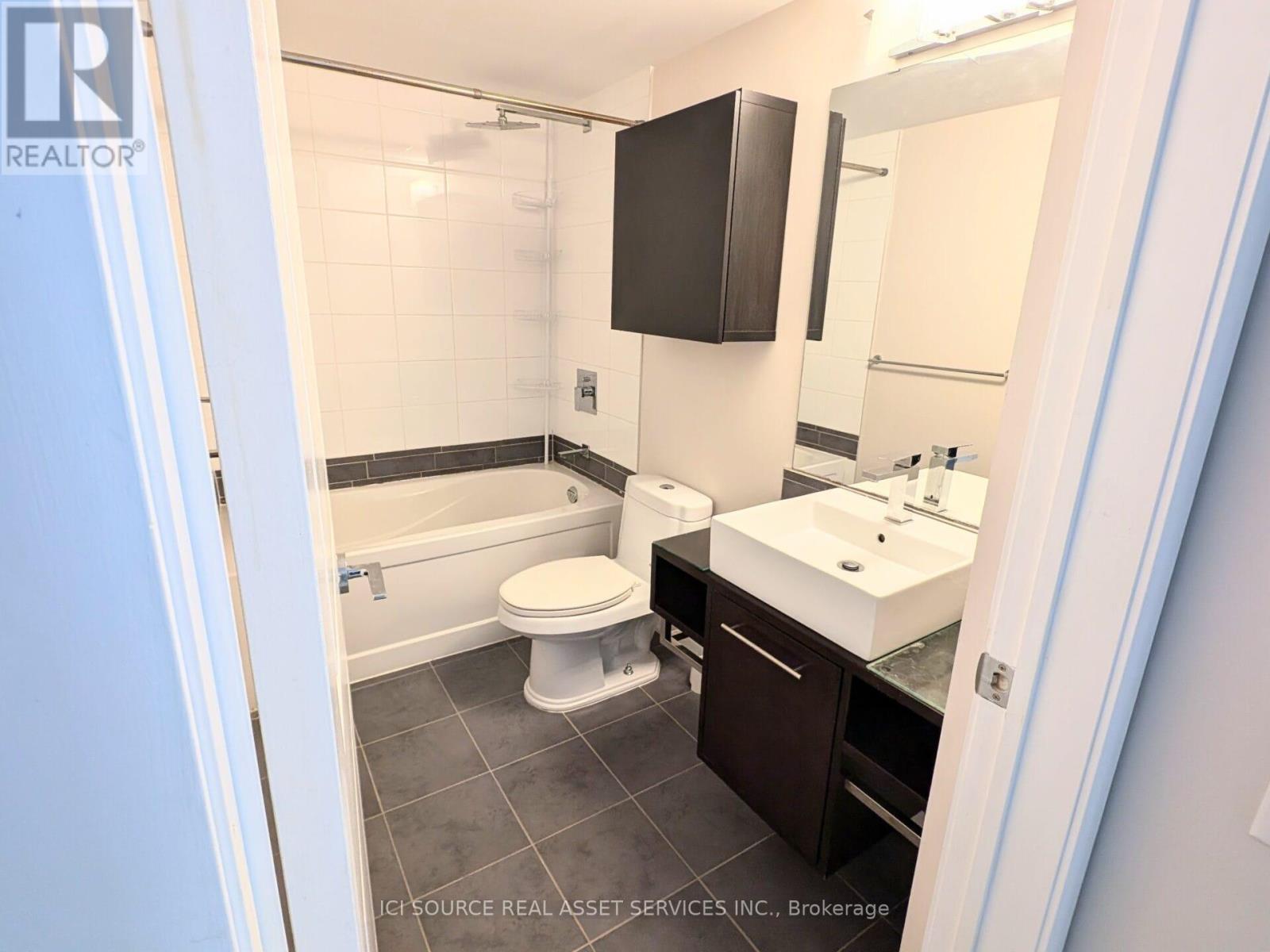 1803 - 190 Borough Drive, Toronto, Ontario  M1P 0B6 - Photo 9 - E13159790