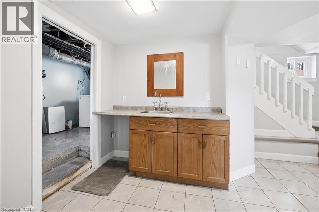 367 Victoria Street S Unit# Basement Room, Kitchener, Ontario  N2M 3A4 - Photo 14 - 40832477