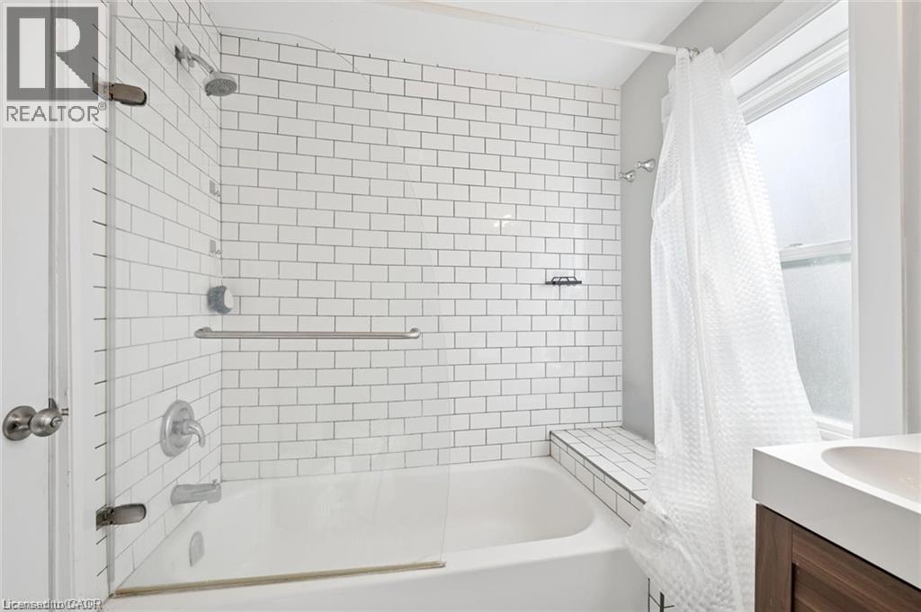 367 Victoria Street S Unit# Basement Room, Kitchener, Ontario  N2M 3A4 - Photo 8 - 40832477