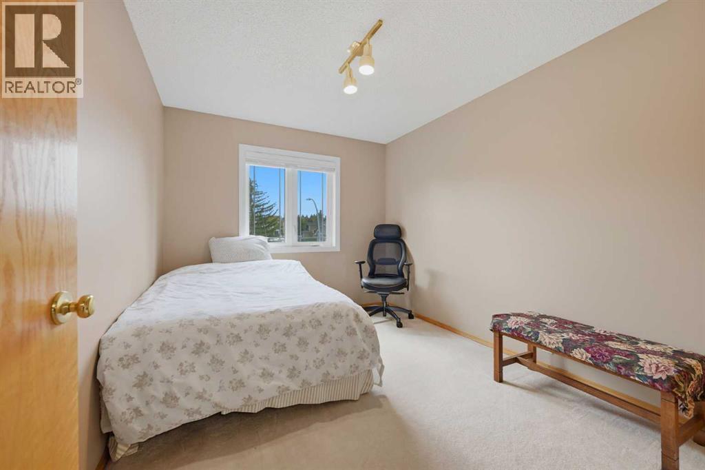 52 Edgebrook Rise NW, Calgary, Alberta  T3A 4Z9 - Photo 28 - A2313275