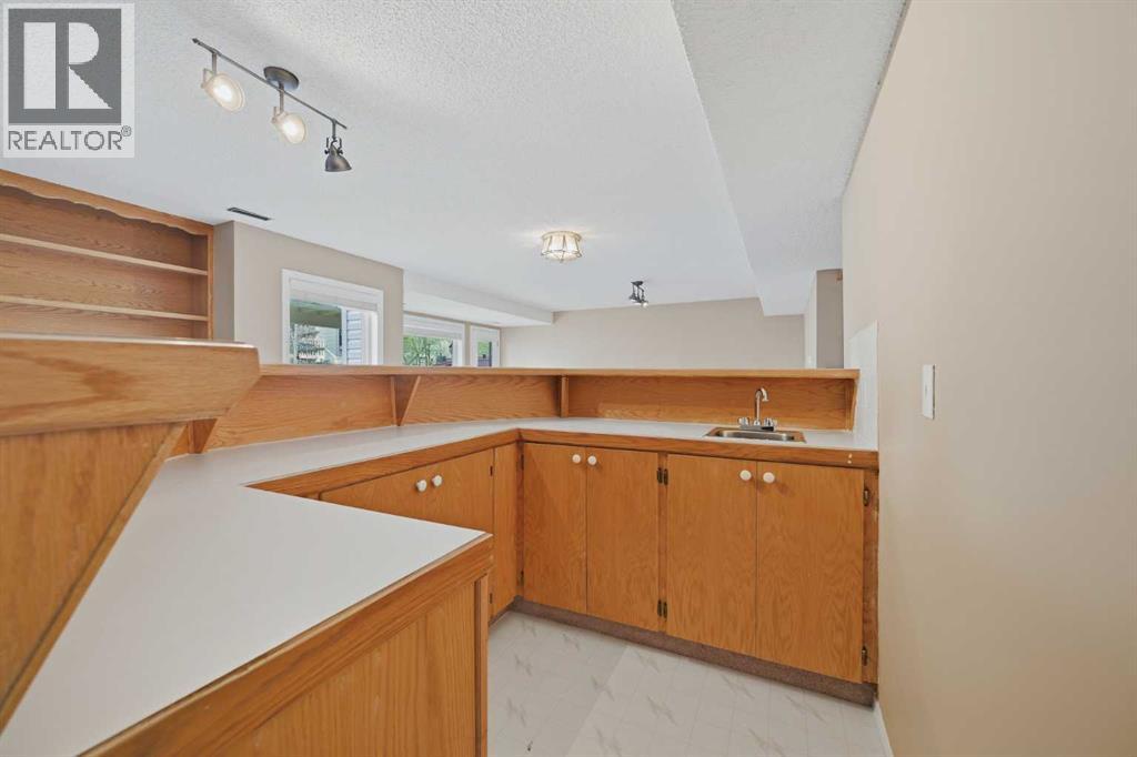 52 Edgebrook Rise NW, Calgary, Alberta  T3A 4Z9 - Photo 36 - A2313275