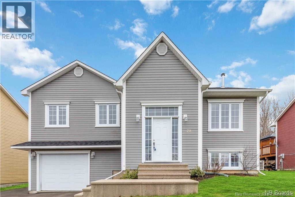 28 Brandon Court, Fredericton, New Brunswick  E3G 0X5 - Photo 1 - NB139918