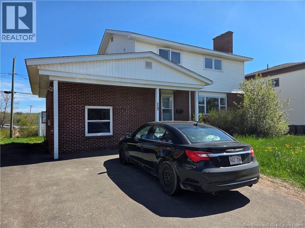 19 Anne Street, Moncton, New Brunswick  E1C 4J4 - Photo 25 - NB140080