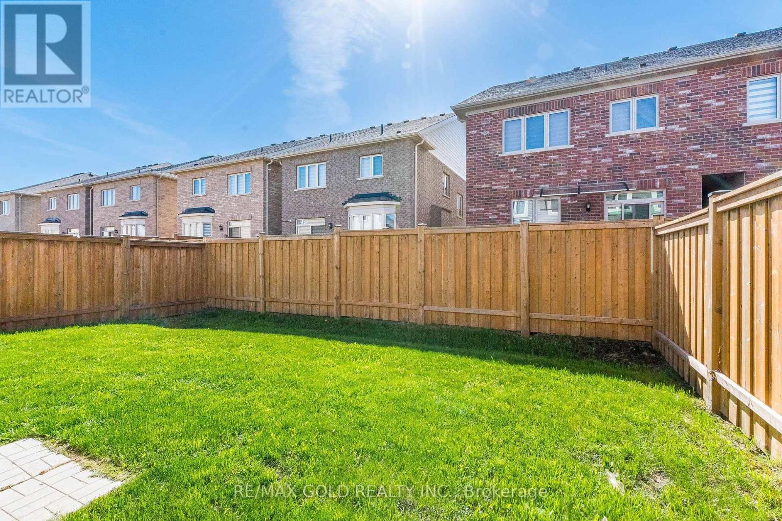 87 Benhurst Crescent, Brampton, Ontario L7A 5A5 - Photo 32 - W13159832