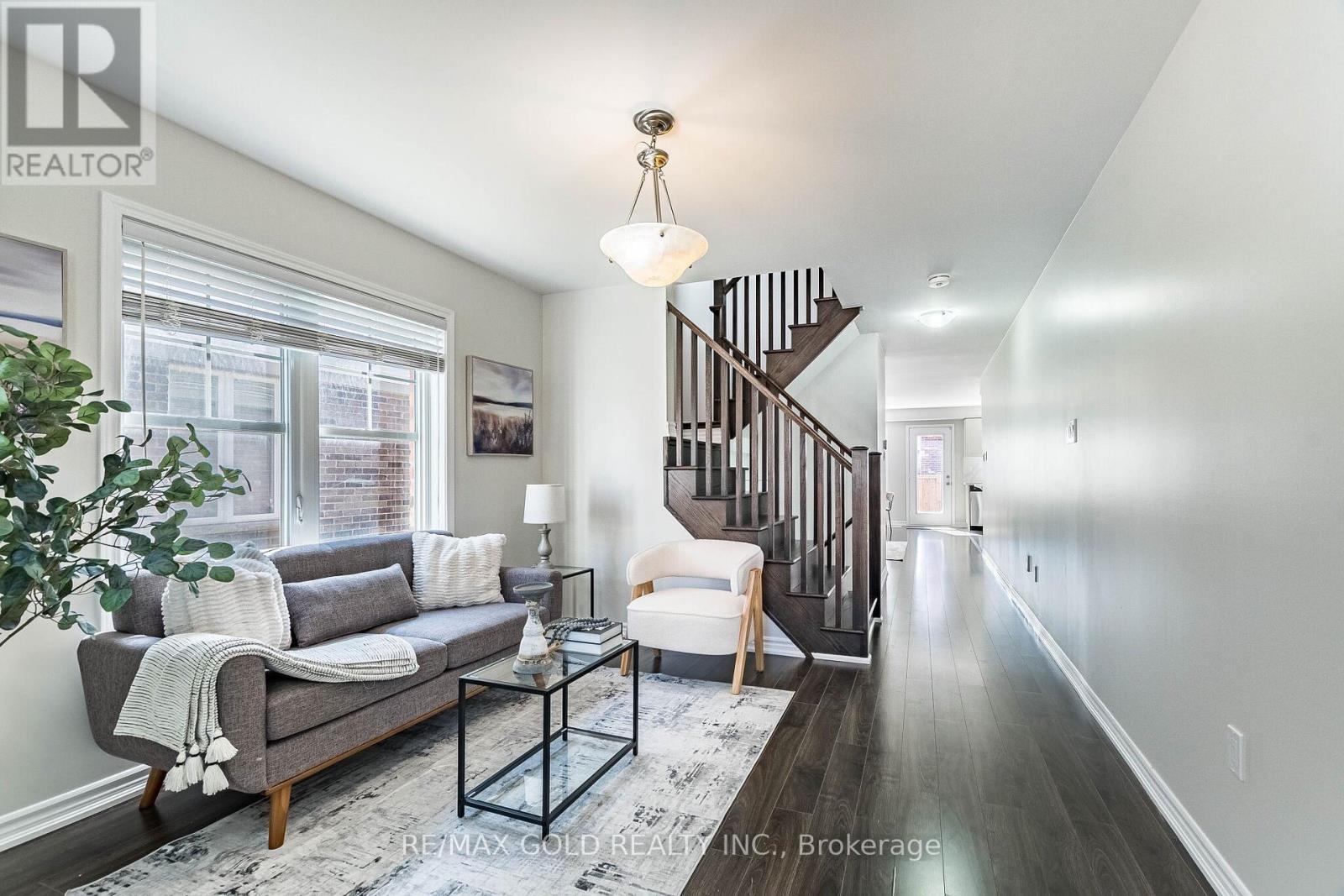 87 Benhurst Crescent, Brampton, Ontario L7A 5A5 - Photo 6 - W13159832