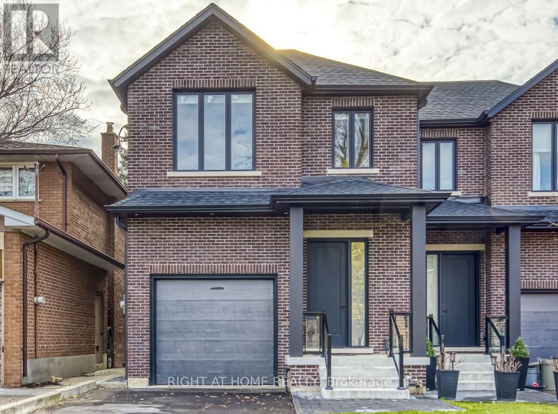 5 ENFIELD AVENUE, Toronto, Ontario