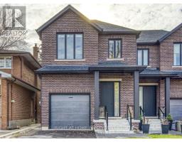 5 ENFIELD AVENUE, Toronto, Ontario