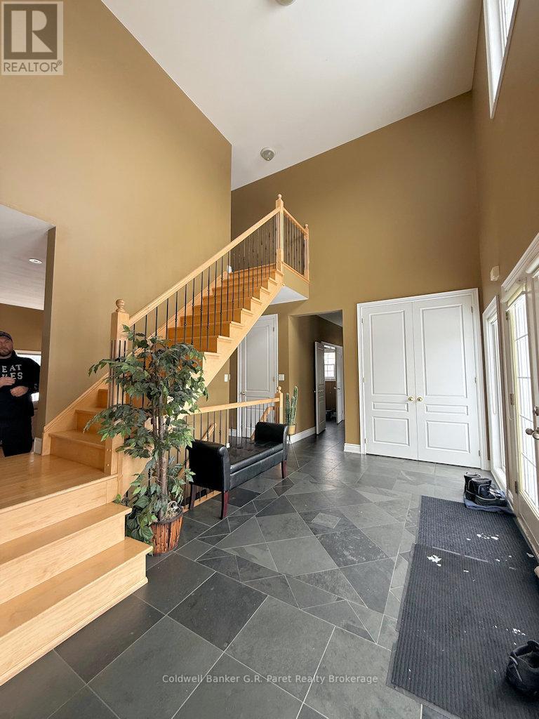 141 24 Highway E, Norfolk, Ontario  N0E 1P0 - Photo 11 - X12643098