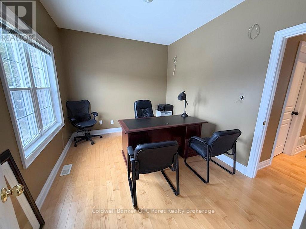 141 24 Highway E, Norfolk, Ontario  N0E 1P0 - Photo 28 - X12643318