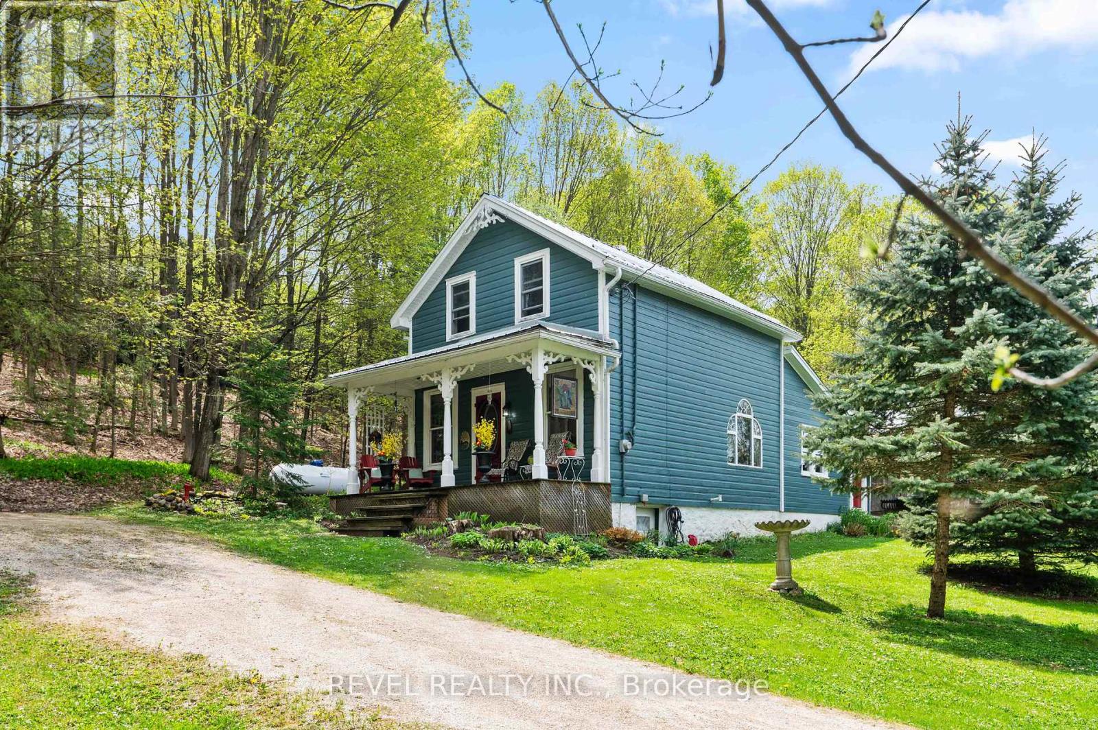 494456 Traverston Road, West Grey, Ontario  N0H 1H0 - Photo 3 - X13159796