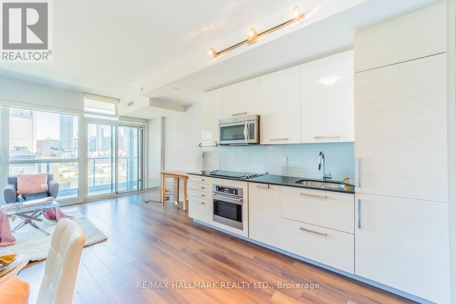 1210 - 210 Simcoe Street E, Toronto, Ontario  M5T 2W5 - Photo 15 - C13151924