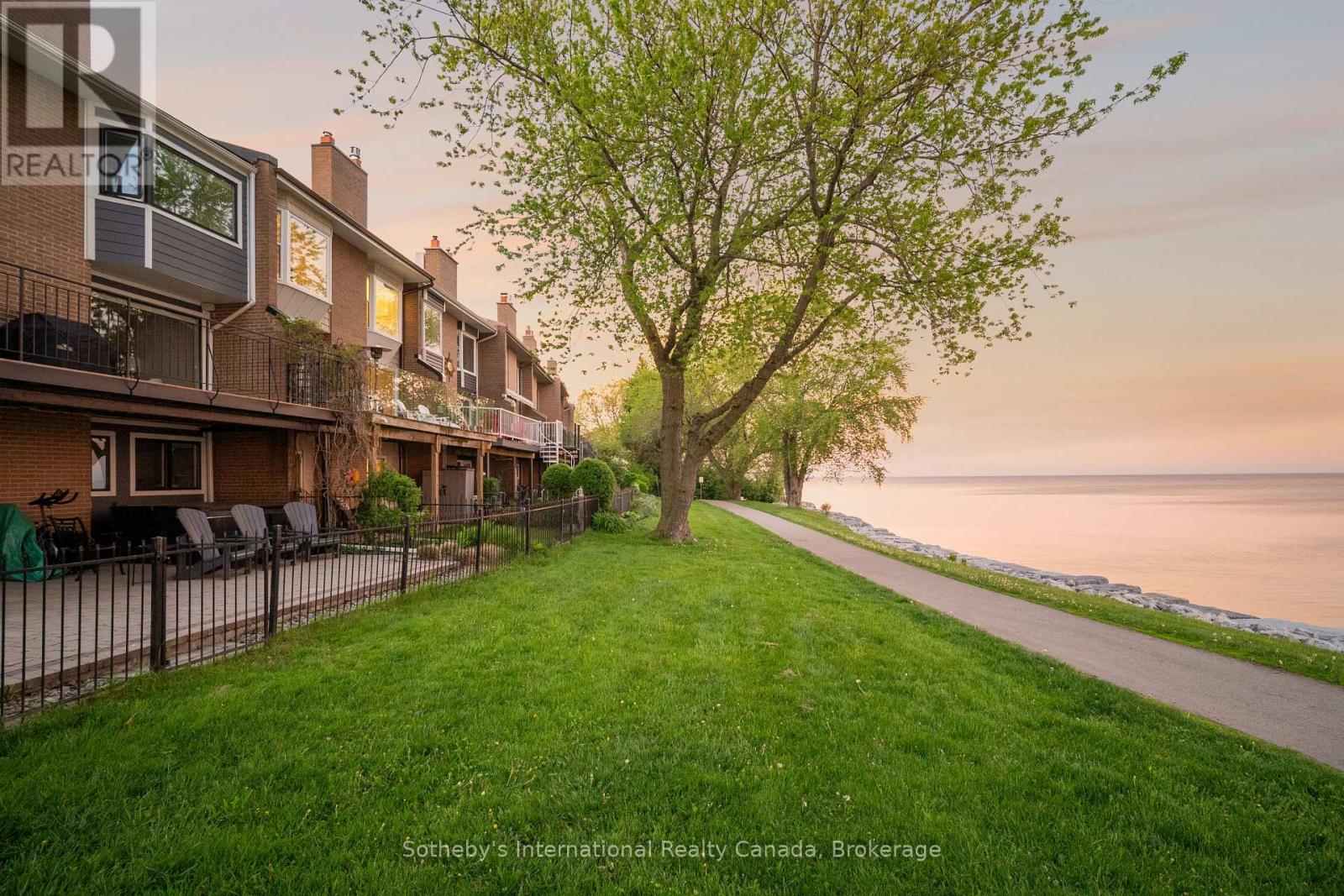 2066 Water's Edge Drive, Oakville, Ontario  L6L 1A4 - Photo 43 - W13159900