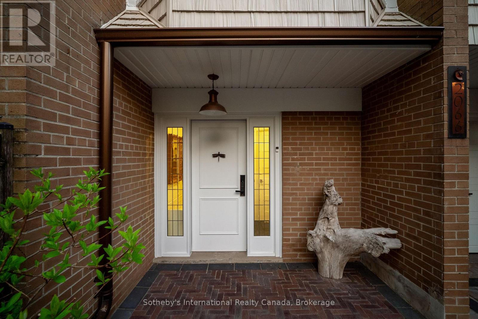 2066 Water's Edge Drive, Oakville, Ontario  L6L 1A4 - Photo 5 - W13159900
