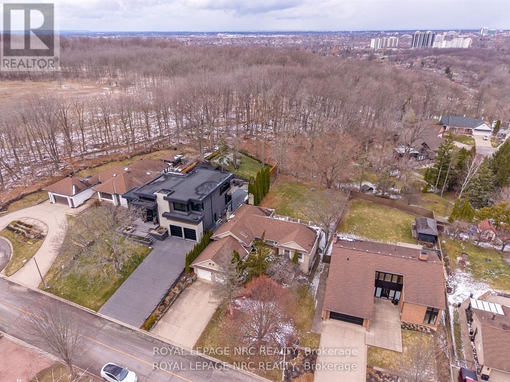 61 TREMONT DRIVE, St. Catharines, Ontario